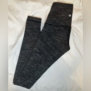 Lululemon High Rise Textured Black Gray Leggings Size 2